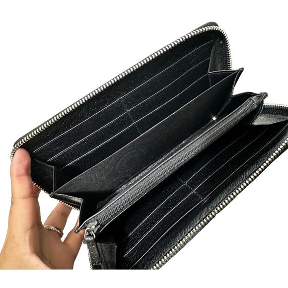 RARE GUCCI Limited edition Off the Grid wallet W/ COA (pristine) - Picture 8 of 13